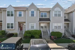 3103 Smokehouse Ct, Freehold, NJ 07728 - Photo 3