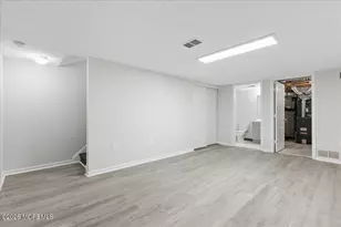 3103 Smokehouse Ct, Freehold, NJ 07728 - Photo 25