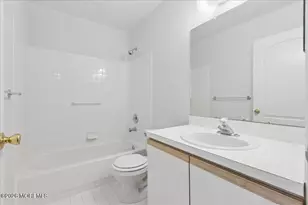 3103 Smokehouse Ct, Freehold, NJ 07728 - Photo 23