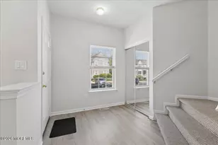 3103 Smokehouse Ct, Freehold, NJ 07728 - Photo 5