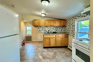 196 Milton Ave, Cliffwood, NJ 07721 - Photo 5