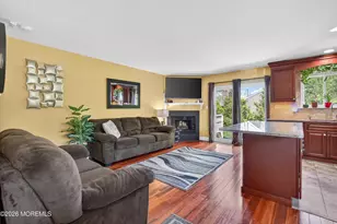 6 Lorenzo Ct, Matawan, NJ 07747 - Photo 5