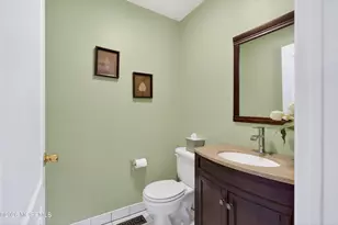 6 Lorenzo Ct, Matawan, NJ 07747 - Photo 9