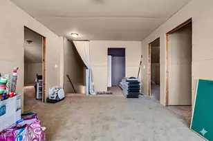 704 Front St, Union Beach, NJ 07735 - Photo 25