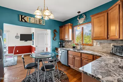 704 Front Street, Union Beach, NJ 07735 - Photo 11