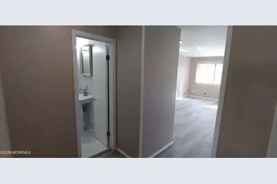 161 Penn Court #130, Matawan, NJ 07747 - Photo 5
