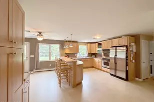 148 Robertsville Rd, Freehold, NJ 07728 - Photo 9