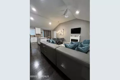 226 Pennant Avenue, Beachwood, NJ 08722 - Photo 3