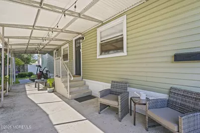44 Sams Trailer Ct Court, Hazlet Township, NJ 07730 - Photo 17