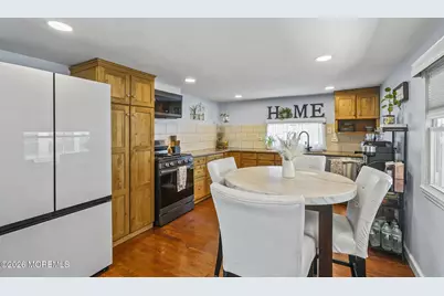44 Sams Trailer Ct Court, Hazlet Township, NJ 07730 - Photo 7
