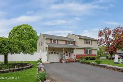 167 Crestview Drive, Middletown, NJ 07748 - Photo 3