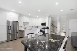 109 Hedgerow Ln, Manalapan Township, NJ 07726 - Photo 17