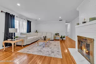 184 CR-520, Morganville, NJ 07751 - Photo 17