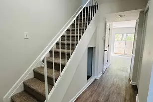 402 Woodlake Manor Dr, Lakewood, NJ 08701 - Photo 9