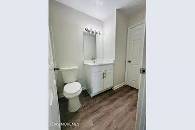 402 Woodlake Manor Drive #1000, Lakewood, NJ 08701 - Photo 15