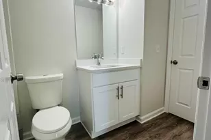 402 Woodlake Manor Dr, Lakewood, NJ 08701 - Photo 15