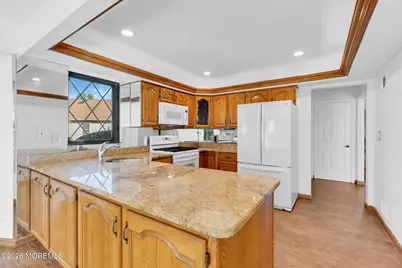 7 Avon Court, Marlboro Township, NJ 07746 - Photo 15