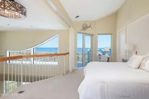 432 Ocean Blvd N, Long Branch, NJ 07740 - Photo 25