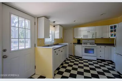 35 Academy Street, Farmingdale, NJ 07727 - Photo 5