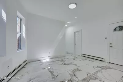 520 E Jersey Street #B, Elizabeth, NJ 07206 - Photo 3
