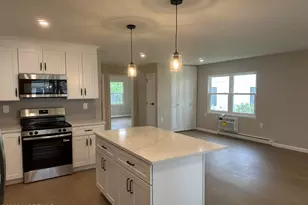 103F Edinburgh Ln, Lakewood, NJ 08701 - Photo 5