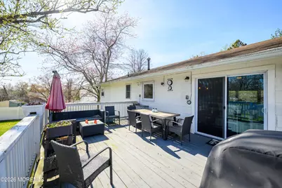 8 Holiday Road, Manalapan Township, NJ 07726 - Photo 25