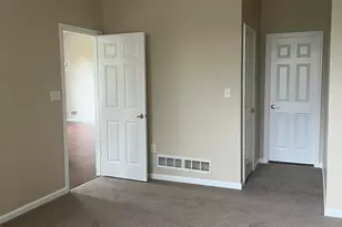 33 Bunker Hill Dr, Allentown, NJ 08501 - Photo 23