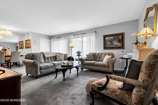 112 Lexington Ct, Red Bank, NJ 07701 - Photo 7