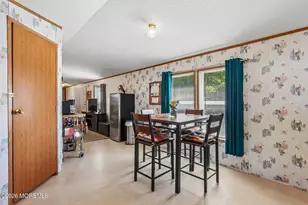 9 Kay Ln, Howell Township, NJ 07731 - Photo 5