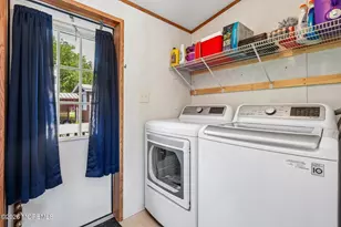 9 Kay Ln, Howell Township, NJ 07731 - Photo 7