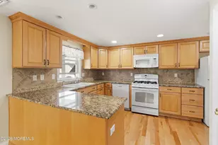 352 Silver Bay Rd, Toms River Township, NJ 08753 - Photo 5
