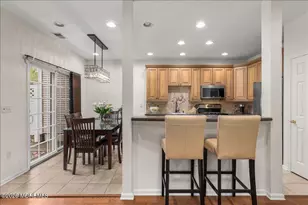 8 Fells Dr, Manalapan Township, NJ 07726 - Photo 11