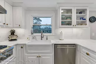 519 St Clair Ave, Spring Lake, NJ 07762 - Photo 13