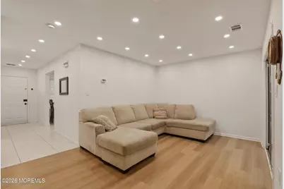 623 Woodbine Lane, Lakewood, NJ 08701 - Photo 9