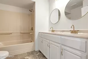 623 Woodbine Ln, Lakewood, NJ 08701 - Photo 19