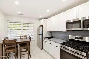 623 Woodbine Ln, Lakewood, NJ 08701 - Photo 5