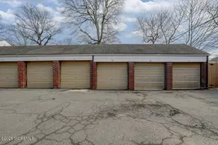 147 Manor Dr, Red Bank, NJ 07701 - Photo 29
