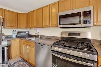 147 Manor Drive, Red Bank, NJ 07701 - Photo 19