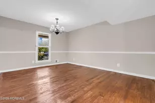 181 Taylors Mills Rd, Manalapan Township, NJ 07726 - Photo 15