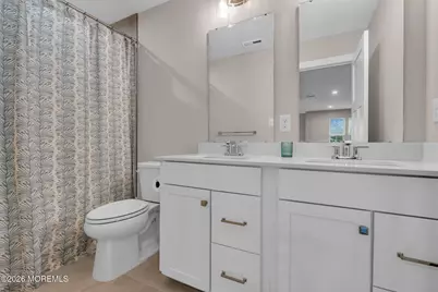 15 Charleston Street, Farmingdale, NJ 07727 - Photo 41