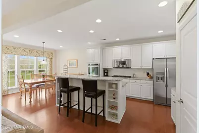 70 E Bosworth Boulevard, Farmingdale, NJ 07727 - Photo 11