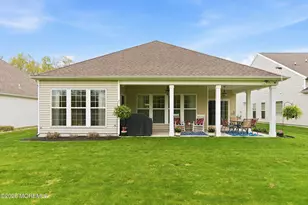 70 E Bosworth Blvd, Farmingdale, NJ 07727 - Photo 37