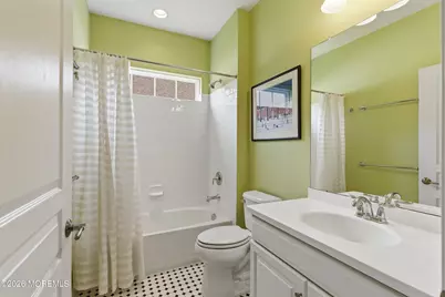70 E Bosworth Boulevard, Farmingdale, NJ 07727 - Photo 29