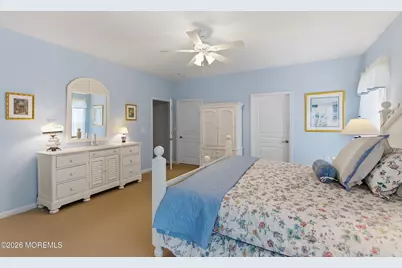 70 E Bosworth Boulevard, Farmingdale, NJ 07727 - Photo 23