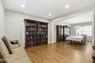 13 Independence Ct, Lakewood, NJ 08701 - Photo 7