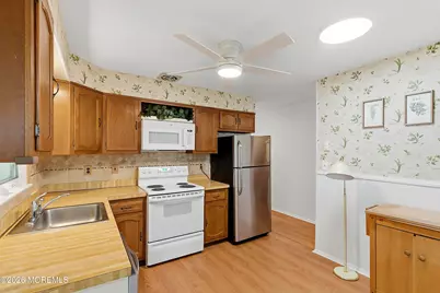 24A Salem Drive, Whiting, NJ 08759 - Photo 9