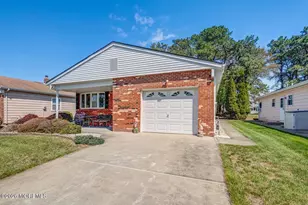 6 Speighstown Pl, Toms River Township, NJ 08757 - Photo 3