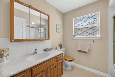 25 Hansom Lane, Marlboro Township, NJ 07746 - Photo 27