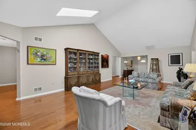 25 Hansom Lane, Marlboro Township, NJ 07746 - Photo 13