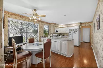 25 Hansom Lane, Marlboro Township, NJ 07746 - Photo 19